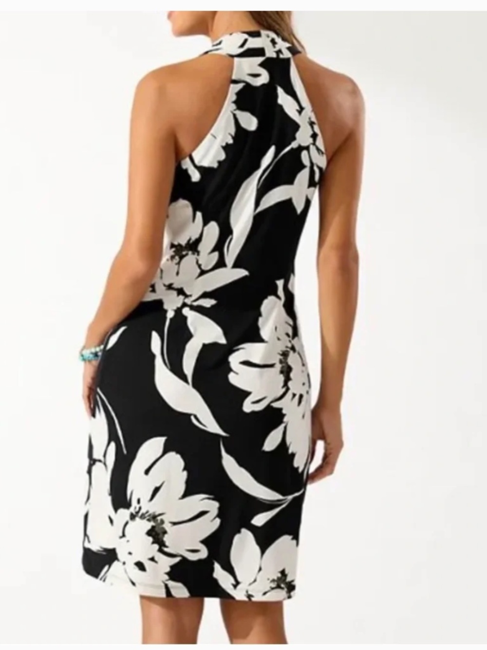 Tommy Bahama Sandy Fabulous Flora Short Dress in Carmela Fabric